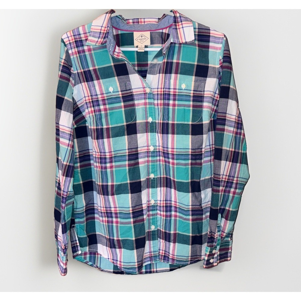 St John's Bay Lightweight Coastal Cowgirl Preppy Plaid Shirt Small  100% Cotton